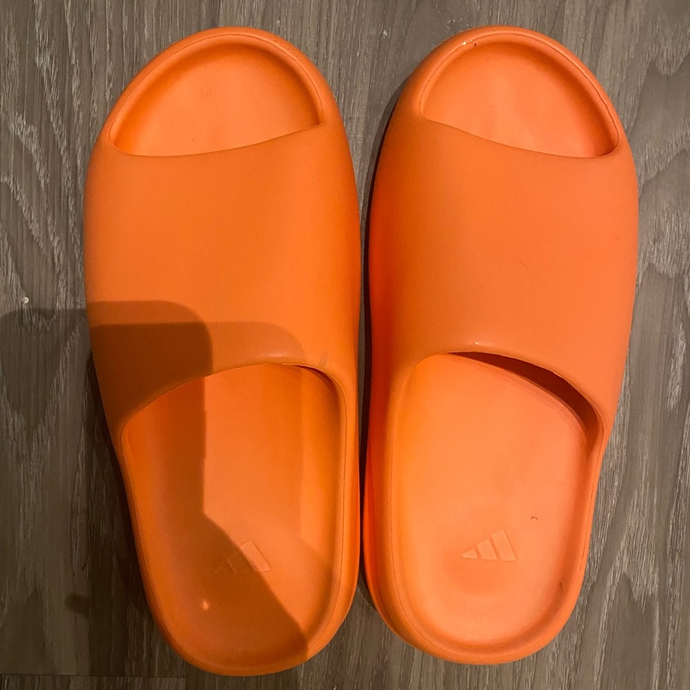 Yeezy Slides